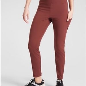 Athleta Trekkie Hybrid pants